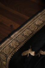 Load image into Gallery viewer, Kajal