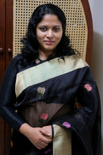 Load image into Gallery viewer, Raatrani